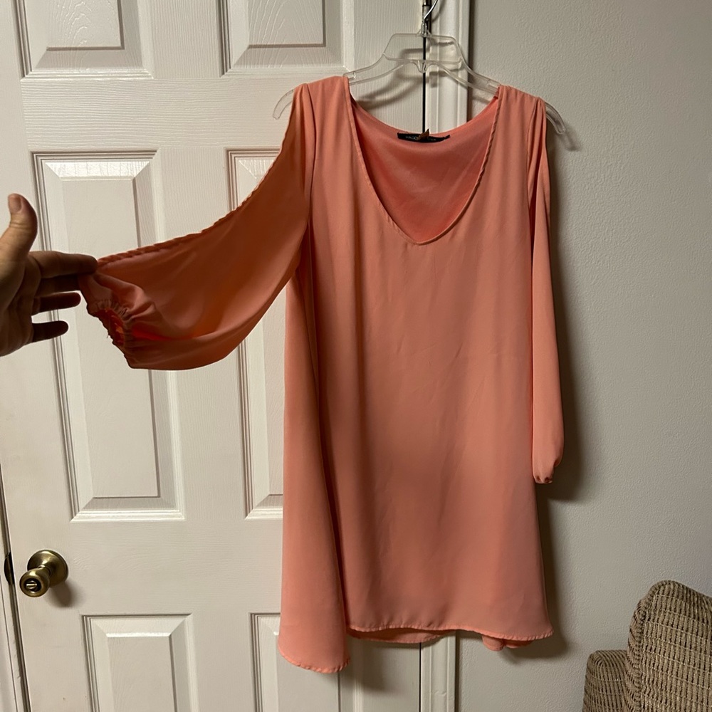 Haoduoyi peach dress with slit long sleeves, sz Large